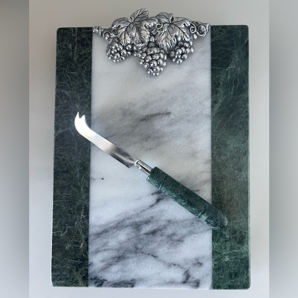 Vintage Arthur Court Marble Cheese Board & Cheese Knife 8-1/4” x 11-3/4” x 1-3/4